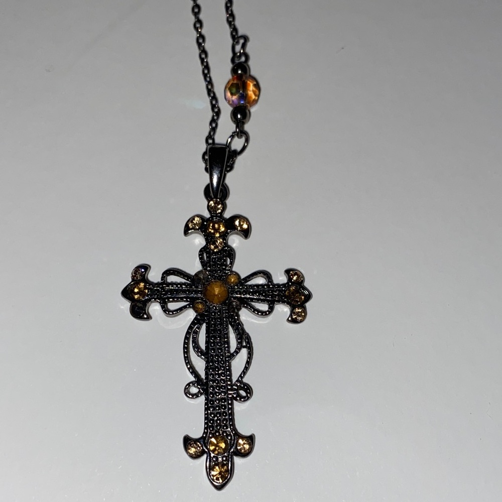 Elegant Amber Colored Stones With Delicate Cross Style Silver Tone Necklace 15”L